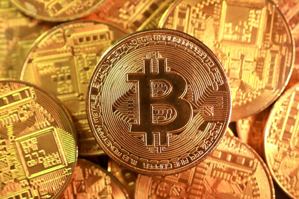 file-photo-representation-of-bitcoin-cryptocurrency-in-this-illustration-taken-september-10-2025-reu-1782737876_c2725053624a6c6725053624a9a725v_